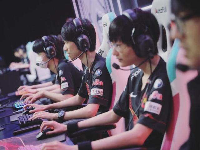 五大联赛的 五大联赛的