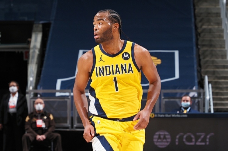 不知不觉间 不知不觉间